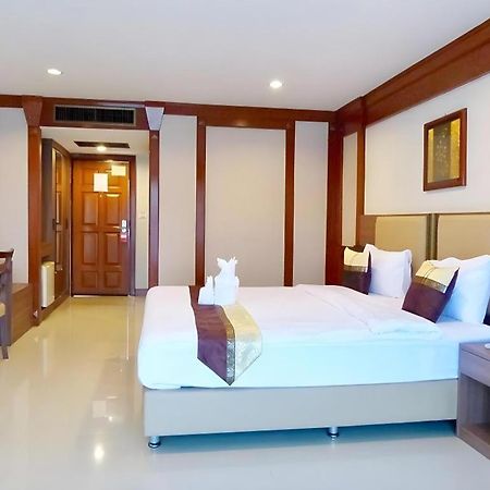The Impress Nan Hotel Bagian luar foto