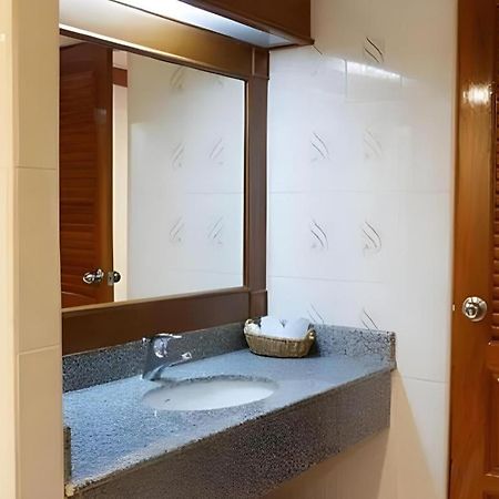 The Impress Nan Hotel Bagian luar foto