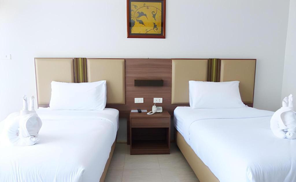 The Impress Nan Hotel Bagian luar foto